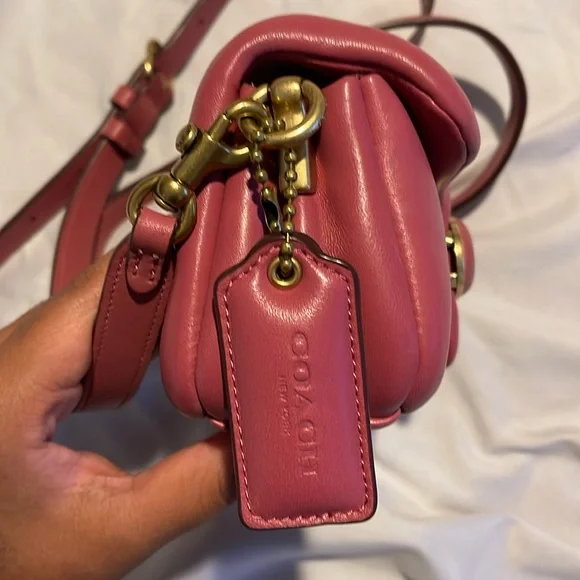 Coach Pink Tabby Pillow 18 - Picture 2 of 5